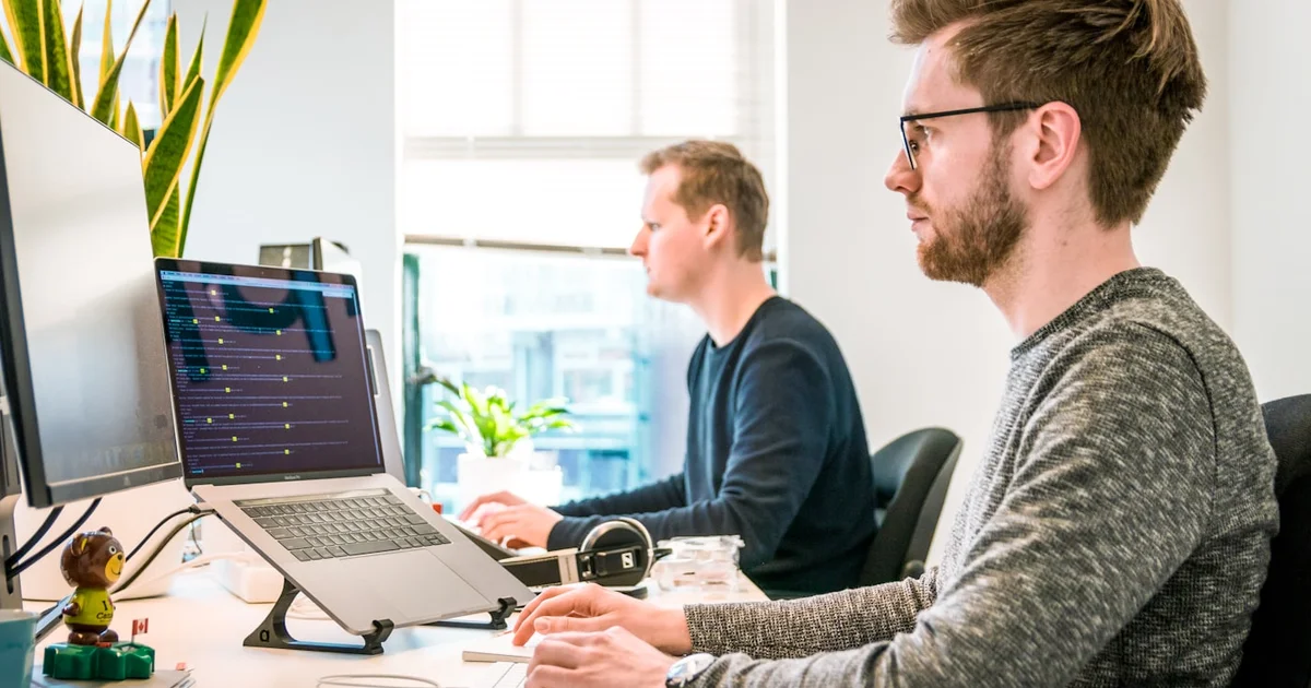 How Beginners Are Launching AI SaaS Businesses Without Coding