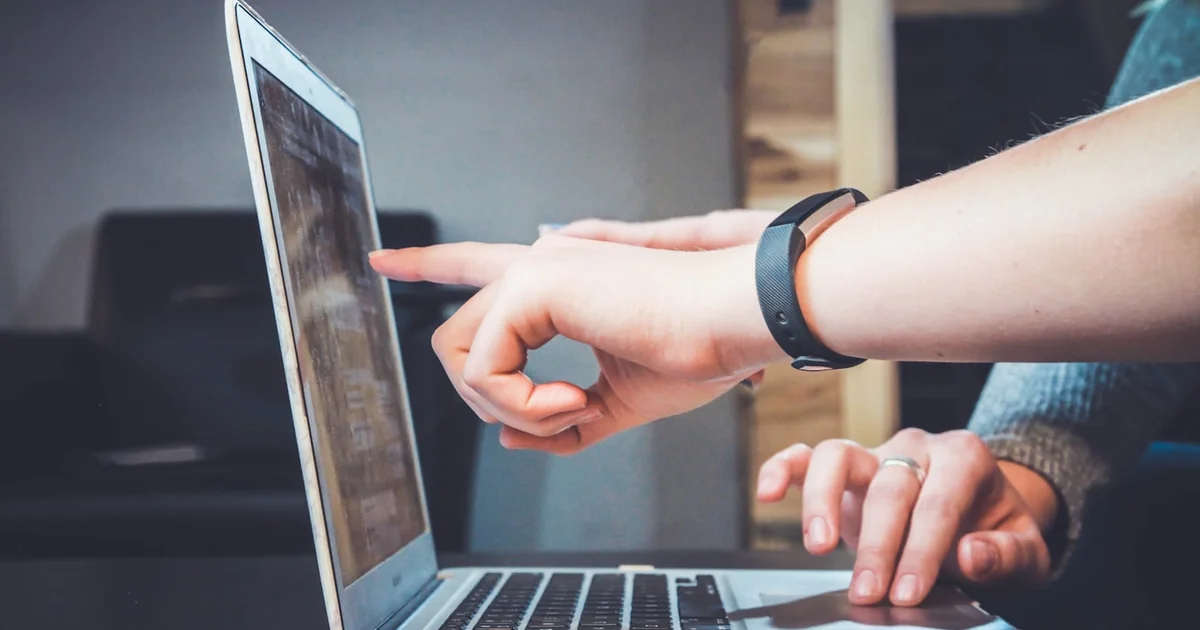 How Beginners Are Selling PDFs Online in 2026